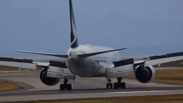 ? Vancouver Airport LIVE смотреть онлайн