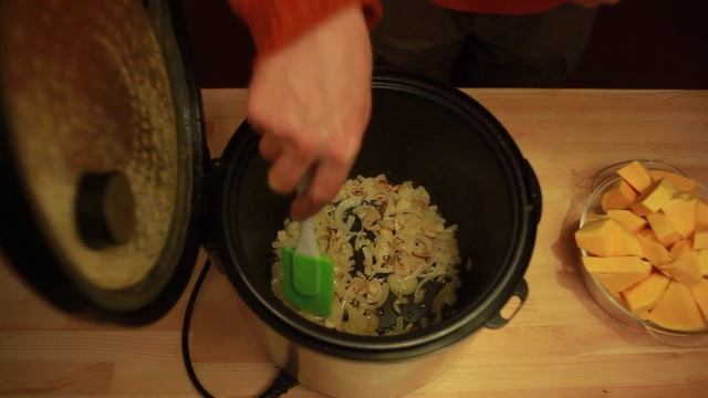 ? Деревенские Рецепты ➡ Рагу под колбаску смотреть онлайн