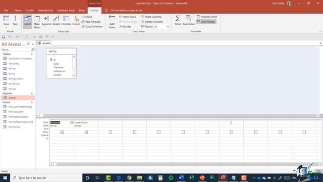 Microsoft Access Tutorial 2019: How To Create A Query With MS Access 2019 смотреть онлайн