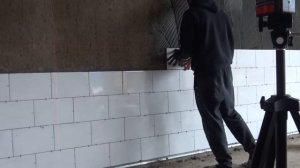 Лазерный уровень для укладки плитки ADA CUBE 360 - как правильно укладывать плитку?