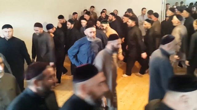 Qadiri Sufi Hadra In Chechnya (Mostly Translated) – Sufi Dhikr – حضرة صوفية شيشانية
