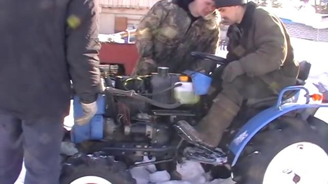 Мини трактор iseki ТХ 1500,установка радиатора смотреть онлайн