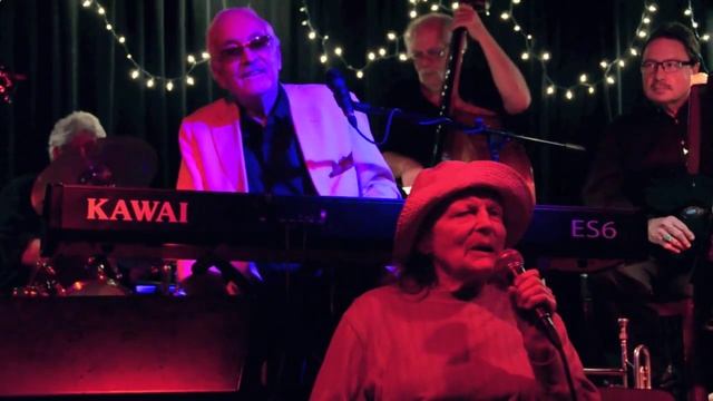 The Good Time Band - "That Lucky Old Sun", "Exactly Like You", "Java Jive" смотреть онлайн