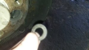 Треск при нажатии на тормоз(методы устранения) а также смазывать или нет колесные болты ВАЗ