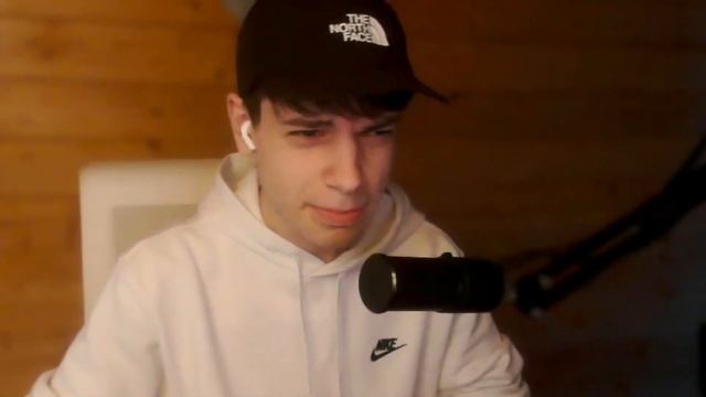 REACTION A "SATELLITE" di @youngmiles *è già hit?* смотреть онлайн