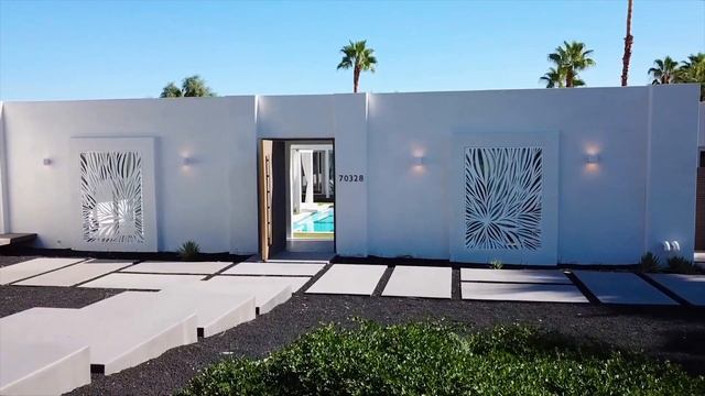 What is the DIFFERENCE between Palm Springs California and Palm Desert? смотреть онлайн