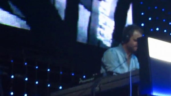 Dash Berlin - I'll Never Cry Again