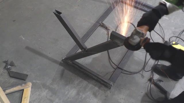 Удивительный стол из слэба и эпоксидной смолы. Своими руками. DIY. #стол #смола #epoxyresin