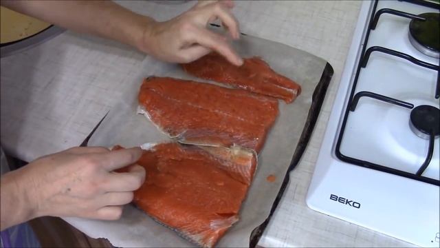 Малосольная нерка. Как вкусно засолить красную рыбу смотреть онлайн