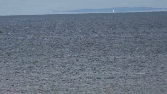 Angular Size Reduction Reduces Resolution Over Distance Causing Things To Disappear Into The Horizo смотреть онлайн