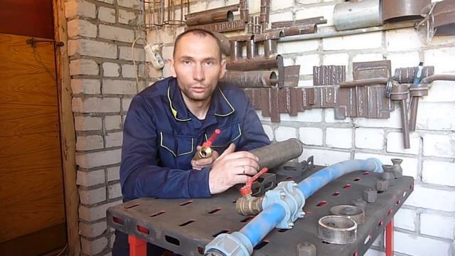 Как я делаю врезку под давлением в водопровод.mp4 смотреть онлайн