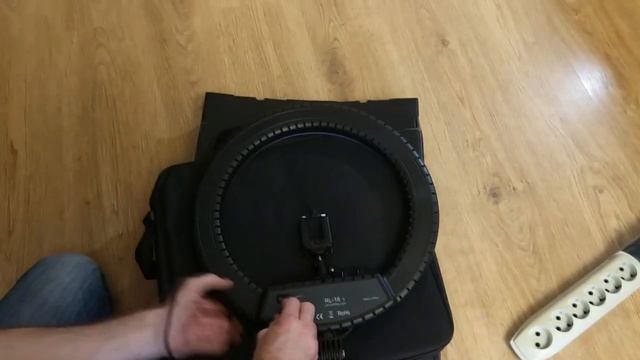 Распаковка кольцевой лампы FOSOTO RL 18II 512 диодов с Алиэкспресс смотреть онлайн