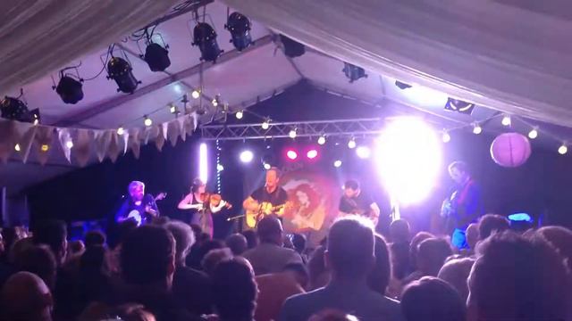 You couldn't have come at a better time - Luka Bloom & Solas смотреть онлайн