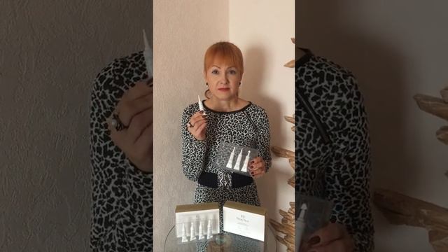 Видео о двухфазном пилинге для обновления кожи NowAge, его преимуществе и использовании.