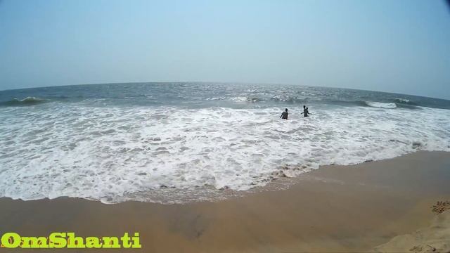Пляж Кандолим Гоа Индия , Candolim Beach Goa India. смотреть онлайн