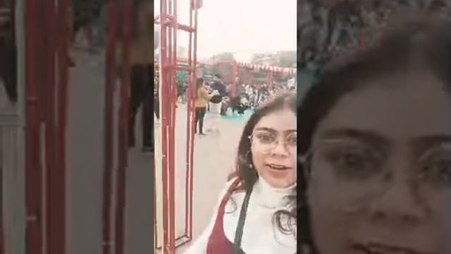 Delhi Flea Market смотреть онлайн