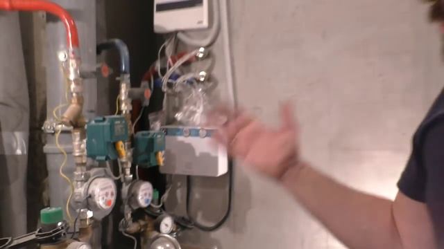 Разрыв струи. Сантехнический юмор. смотреть онлайн