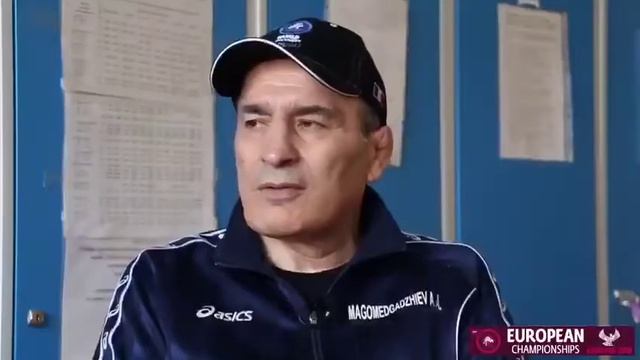 Магомедгаджиев Анвар - тренер Спортшколы имени Гамида Гамидова смотреть онлайн