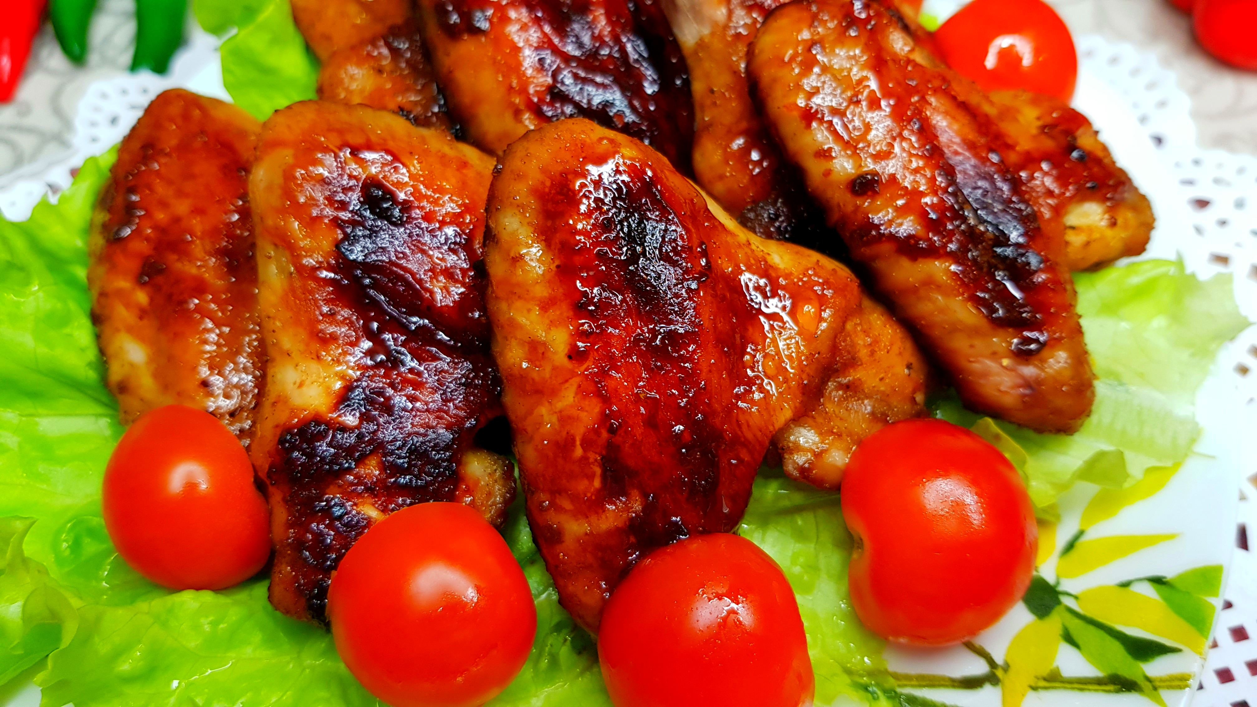 СКАЗОЧНО ВКУСНЫЕ КУРИНЫЕ КРЫЛЫШКИ в медово-соевом маринаде – очень простой рецепт без заморочек!.mp4 смотреть онлайн