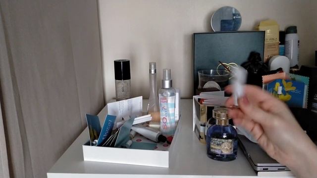 ✨FRAGRANCE DECLUTTER✨ (from someone who can't describe fragrances lol) смотреть онлайн