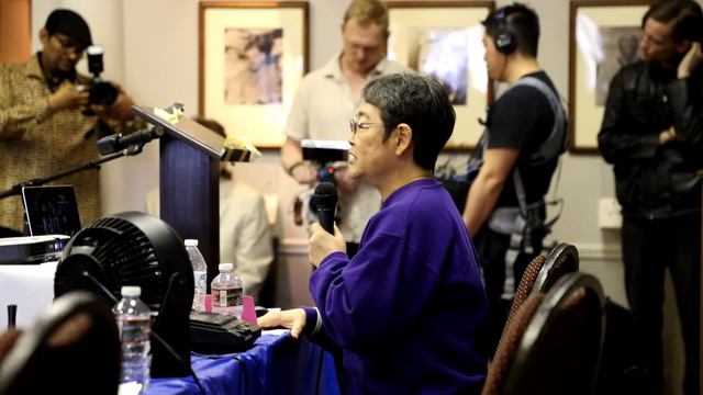 Branch Davidian survivors speak in Waco on 30th anniversary of fire смотреть онлайн