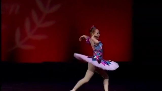Amanda Hall - Harlequinade - 2013 ADC Ballet Competition смотреть онлайн