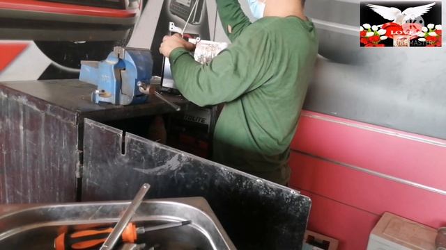 Modifying Mounting Bracket l Toyota Yaris Android Monitor Unit l How To Modify Mounting Bracket смотреть онлайн