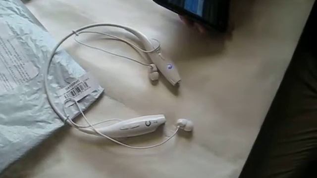 От 1 до 2 VGA монитор.разветвитель кабель VGA + Bluetooth Наушники HBS 730 смотреть онлайн