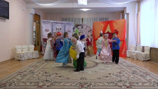 ЗОЛУШКА смотреть онлайн