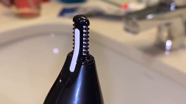 Actual Product Video Of Philips Norelco Nosetrimmer 3000 смотреть онлайн