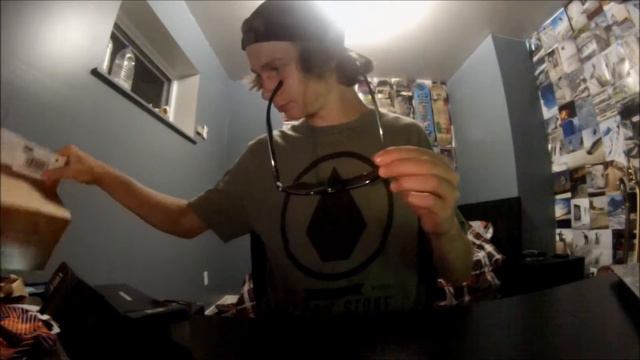 The Cassette Company Unboxing Video #1 смотреть онлайн