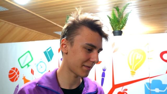 МАЛЬЧИКИ УСТРОИЛИ РАЗБОРКИ ИЗ-ЗА ДЕВОЧЕК! КТО КРУЧЕ? смотреть онлайн