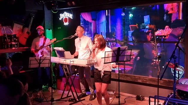 Будь со мной , Жанна Агузарова - в исполнение Анни Кравцевой смотреть онлайн