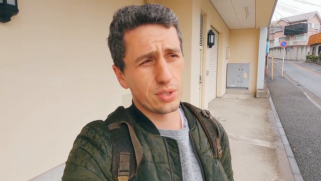 ЯПОНСКИЕ УЛИЦЫ: Как живут простые японцы и как обустроены их дворы? смотреть онлайн