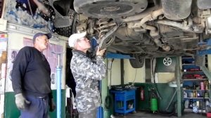 Mitsubushi Outlander XL Часть 3 замена сайлентблоков задних рычагов