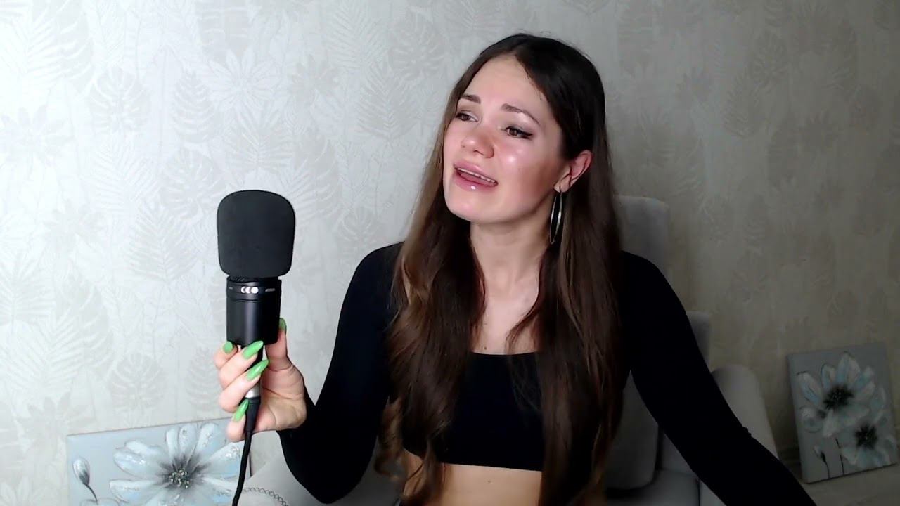 Miley Cyrus - Adore You смотреть онлайн