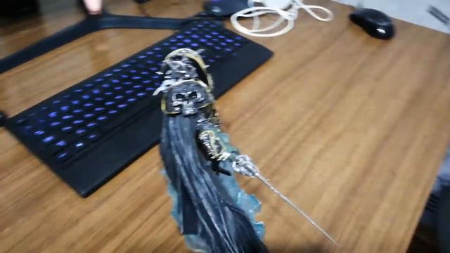 Aliexpress - шикарная фигурка Артаса Менетила из World Of Warcraft смотреть онлайн