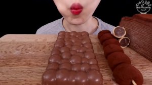 ASMR MUKBANG｜CHOCOLATE MARSHMALLOW KINDER RICE CAKE ICE CREAM SNACK 초코찰떡 마시멜로 디저트39 아이스크림 몰티져스 케이크먹