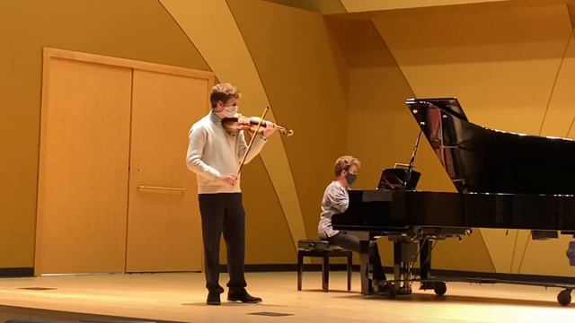 Korngold Concerto D Major mov 2 смотреть онлайн