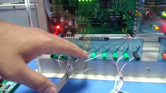 HIGH POWER 4-LEG IGBT INVERTER MODULE WITH PROTECTION (PART-2) OPERATION смотреть онлайн