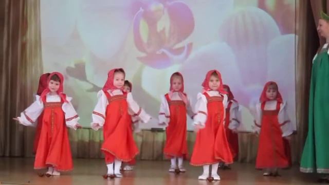 ТАНЕЦ МАТРЕШЕК  средняя  группа детского садика