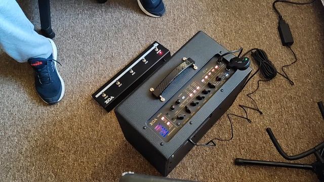 VOX VT20X + FOOT SWITCH VFS5 SHORT TEST. смотреть онлайн