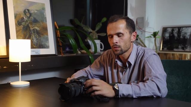 Обзор зеркального фотоаппарата Nikon D7000. Стоит ли покупать в 2021 году? смотреть онлайн