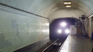 ??Київський Метрополітен ?? Киевский Метрополитен ?? Kyiv Metropolitan, Subway?? Kiev U-Bahn