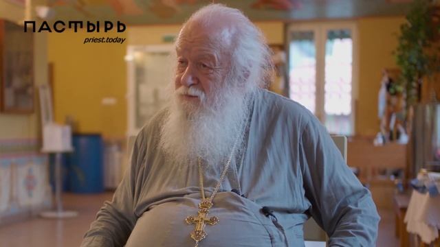 Что нам делать, чтобы священников в Русской Церкви стало больше? - протоиерей Валериан Кречетов смотреть онлайн