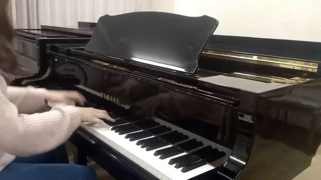 "We Are The Champions" на фортепиано смотреть онлайн