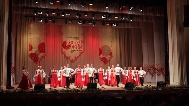 Хоровод юности, ансамбль "Перезвоны" смотреть онлайн