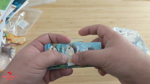 Honey Buzz with Deluxe Components [Board Game] - Unboxing смотреть онлайн
