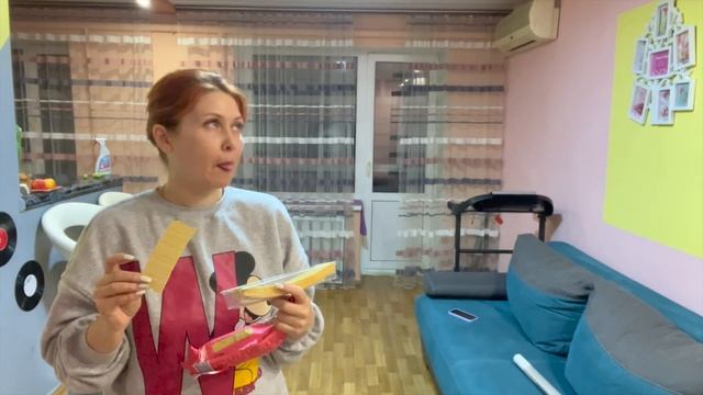 Убираем квартиру?Пеку печенье?Что случилось с моим огородом? VLOG смотреть онлайн