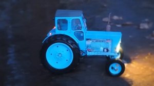 Радиоуправляемая модель трактора ЛТЗ Т-40, напечатанная на 3D принтере